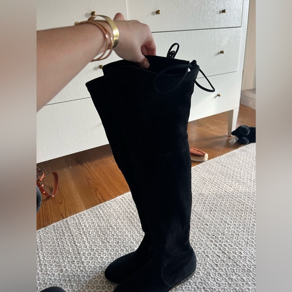 Stuart Weitzman Lowland boot in size 6 - Picture 2 of 8